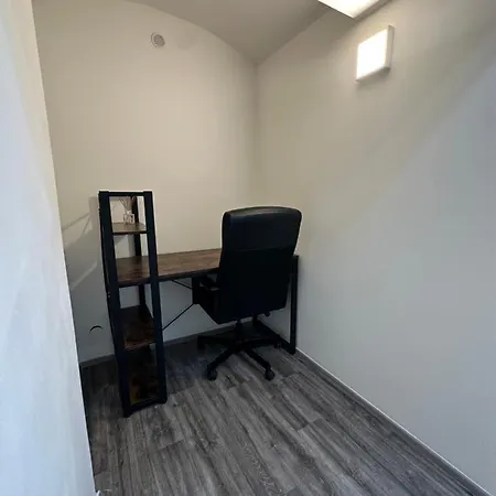 Apartamento Stefanikova Daisy *